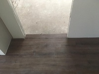 Подготовка основания и укладка кварцвиниловой плитки